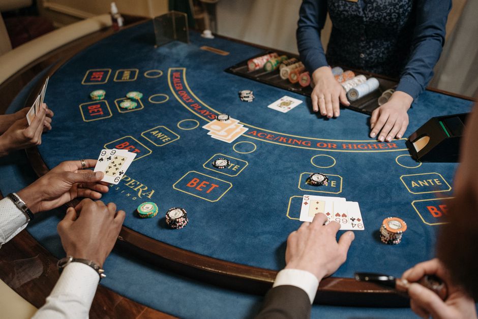 The Evolution and Appeal of Dewa Slot in Modern Online Gaming